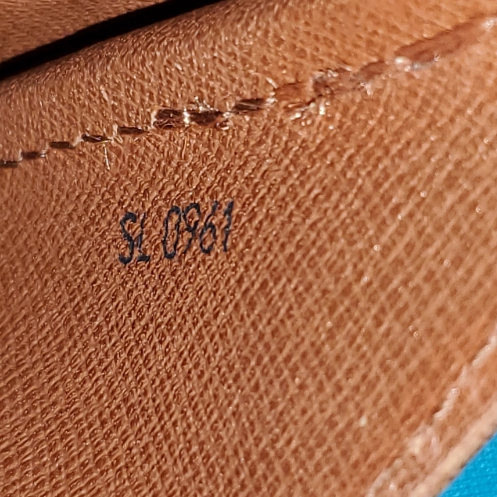 Louis Vuitton Brown Monogram Canvas Crossbody Bag with Tan Leather Trim - Picture 11 of 12